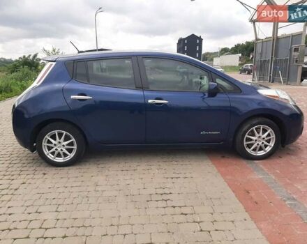 Синий Ниссан Лиф, объемом двигателя 0 л и пробегом 129 тыс. км за 8200 $, фото 9 на Automoto.ua