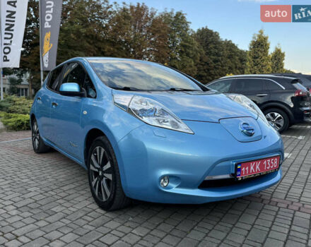 Синий Ниссан Лиф, объемом двигателя 0 л и пробегом 94 тыс. км за 9300 $, фото 2 на Automoto.ua