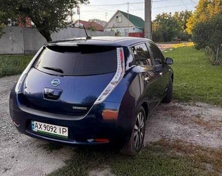 Синий Ниссан Лиф, объемом двигателя 0 л и пробегом 123 тыс. км за 6000 $, фото 1 на Automoto.ua