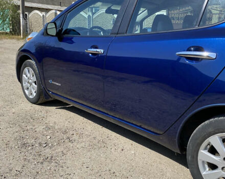 Синий Ниссан Лиф, объемом двигателя 0 л и пробегом 101 тыс. км за 8700 $, фото 7 на Automoto.ua