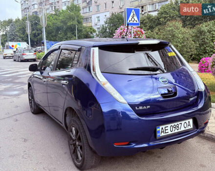 Синий Ниссан Лиф, объемом двигателя 0 л и пробегом 135 тыс. км за 7150 $, фото 4 на Automoto.ua