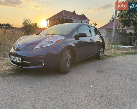 Синий Ниссан Лиф, объемом двигателя 0 л и пробегом 98 тыс. км за 7500 $, фото 3 на Automoto.ua