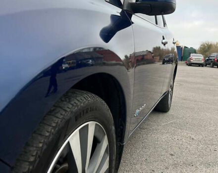 Синий Ниссан Лиф, объемом двигателя 0 л и пробегом 53 тыс. км за 10300 $, фото 6 на Automoto.ua