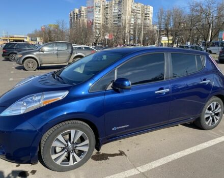 Синий Ниссан Лиф, объемом двигателя 0 л и пробегом 88 тыс. км за 7500 $, фото 5 на Automoto.ua