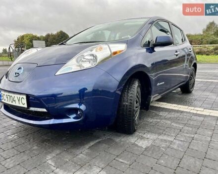 Синий Ниссан Лиф, объемом двигателя 0 л и пробегом 107 тыс. км за 9000 $, фото 4 на Automoto.ua