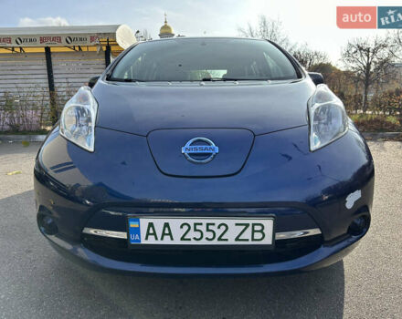 Синий Ниссан Лиф, объемом двигателя 0 л и пробегом 82 тыс. км за 8300 $, фото 1 на Automoto.ua