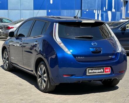 Синий Ниссан Лиф, объемом двигателя 0 л и пробегом 191 тыс. км за 9380 $, фото 8 на Automoto.ua