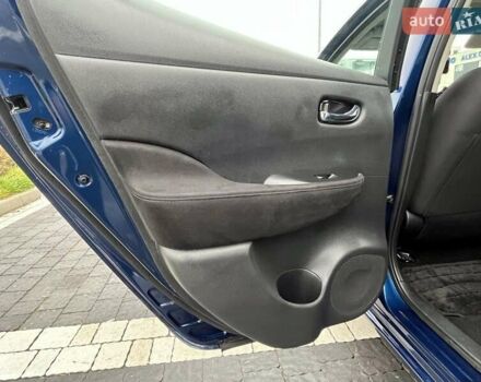 Синий Ниссан Лиф, объемом двигателя 0 л и пробегом 107 тыс. км за 9000 $, фото 24 на Automoto.ua