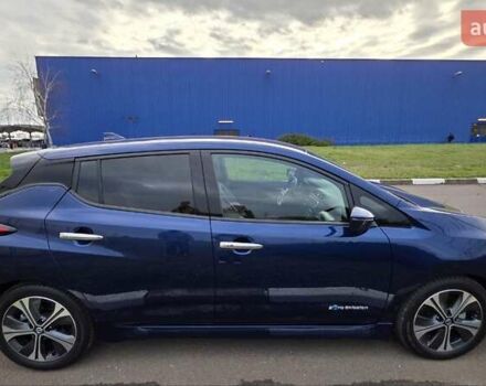 Синий Ниссан Лиф, объемом двигателя 0 л и пробегом 75 тыс. км за 15000 $, фото 8 на Automoto.ua