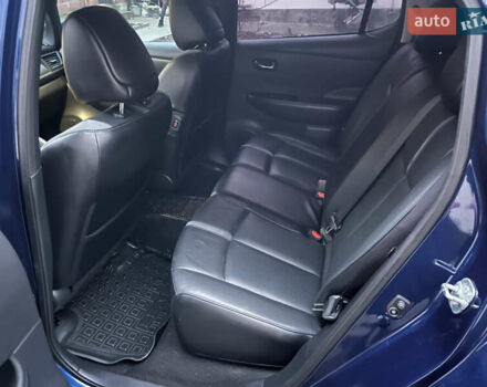 Синий Ниссан Лиф, объемом двигателя 0 л и пробегом 215 тыс. км за 11500 $, фото 24 на Automoto.ua