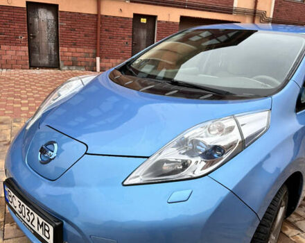 Синий Ниссан Лиф, объемом двигателя 0 л и пробегом 156 тыс. км за 9499 $, фото 10 на Automoto.ua