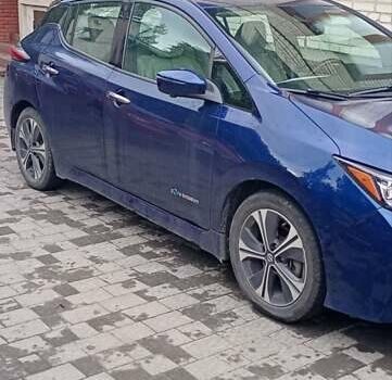 Синій Ніссан Ліф, об'ємом двигуна 0 л та пробігом 68 тис. км за 12300 $, фото 1 на Automoto.ua