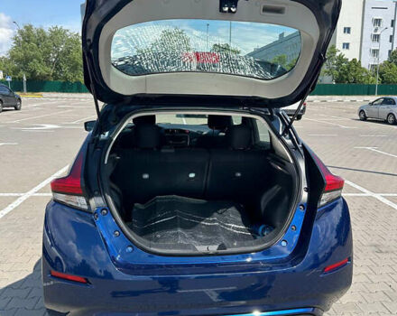 Синий Ниссан Лиф, объемом двигателя 0 л и пробегом 87 тыс. км за 11500 $, фото 6 на Automoto.ua