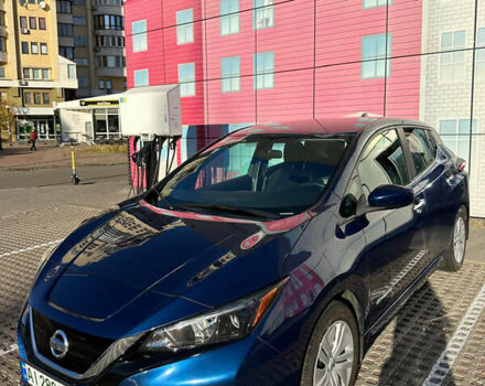 Синий Ниссан Лиф, объемом двигателя 0 л и пробегом 87 тыс. км за 11500 $, фото 3 на Automoto.ua