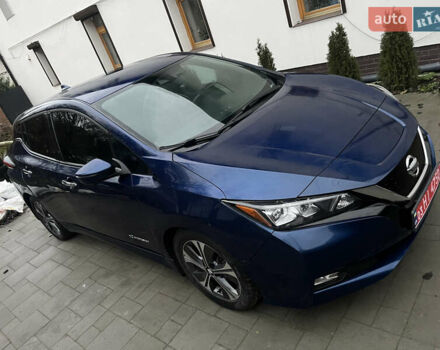 Синий Ниссан Лиф, объемом двигателя 0 л и пробегом 215 тыс. км за 11500 $, фото 11 на Automoto.ua