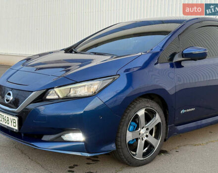 Синий Ниссан Лиф, объемом двигателя 0 л и пробегом 76 тыс. км за 16100 $, фото 11 на Automoto.ua