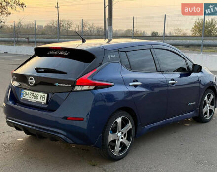 Синий Ниссан Лиф, объемом двигателя 0 л и пробегом 76 тыс. км за 16100 $, фото 10 на Automoto.ua
