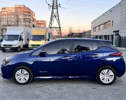 Синий Ниссан Лиф, объемом двигателя 0 л и пробегом 66 тыс. км за 15500 $, фото 1 на Automoto.ua