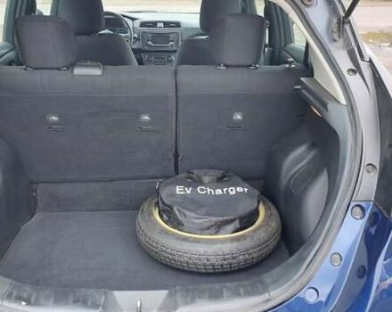 Синій Ніссан Ліф, об'ємом двигуна 0 л та пробігом 143 тис. км за 11400 $, фото 12 на Automoto.ua