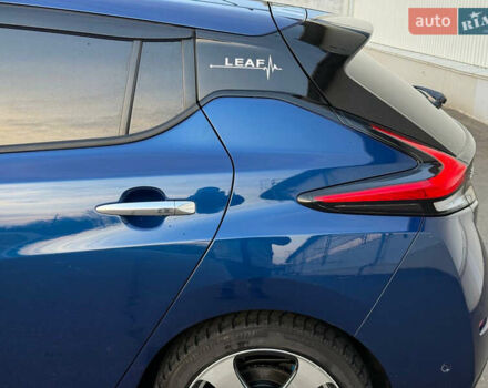 Синий Ниссан Лиф, объемом двигателя 0 л и пробегом 76 тыс. км за 16100 $, фото 17 на Automoto.ua