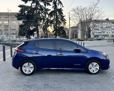 Синий Ниссан Лиф, объемом двигателя 0 л и пробегом 66 тыс. км за 15500 $, фото 2 на Automoto.ua