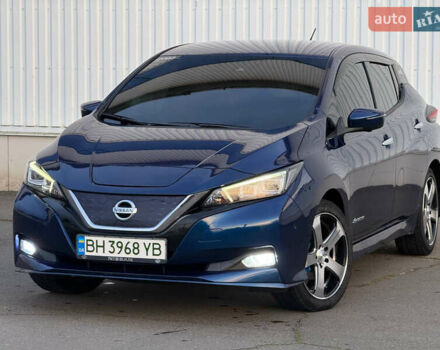 Синий Ниссан Лиф, объемом двигателя 0 л и пробегом 76 тыс. км за 16100 $, фото 3 на Automoto.ua