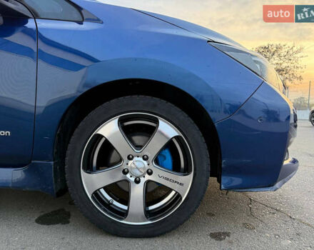 Синий Ниссан Лиф, объемом двигателя 0 л и пробегом 76 тыс. км за 16100 $, фото 32 на Automoto.ua