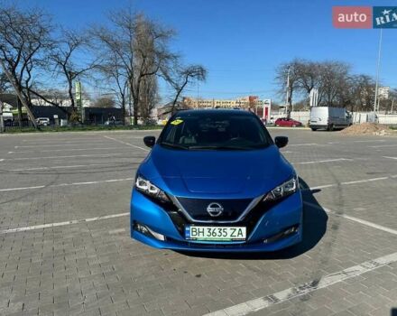 Синий Ниссан Лиф, объемом двигателя 0 л и пробегом 60 тыс. км за 15000 $, фото 1 на Automoto.ua