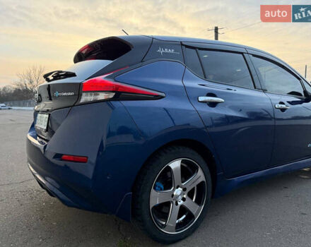 Синий Ниссан Лиф, объемом двигателя 0 л и пробегом 76 тыс. км за 16100 $, фото 29 на Automoto.ua