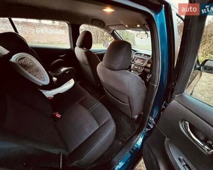 Синий Ниссан Лиф, объемом двигателя 0 л и пробегом 60 тыс. км за 13200 $, фото 6 на Automoto.ua