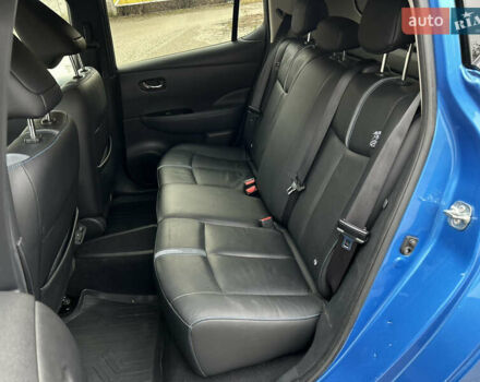 Синий Ниссан Лиф, объемом двигателя 0 л и пробегом 130 тыс. км за 14700 $, фото 18 на Automoto.ua