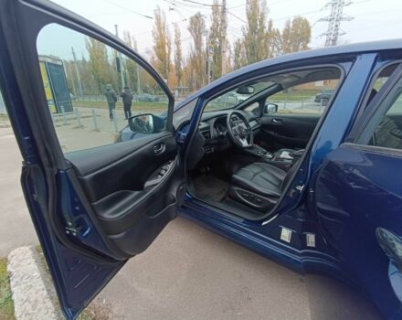 Синий Ниссан Лиф, объемом двигателя 0 л и пробегом 92 тыс. км за 14500 $, фото 13 на Automoto.ua