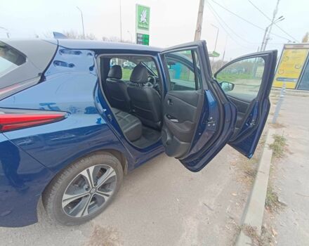 Синий Ниссан Лиф, объемом двигателя 0 л и пробегом 92 тыс. км за 14500 $, фото 6 на Automoto.ua