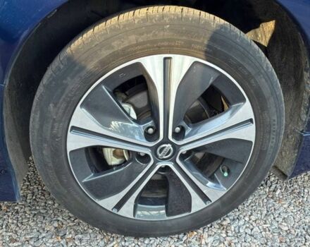 Синий Ниссан Лиф, объемом двигателя 0 л и пробегом 77 тыс. км за 19000 $, фото 3 на Automoto.ua