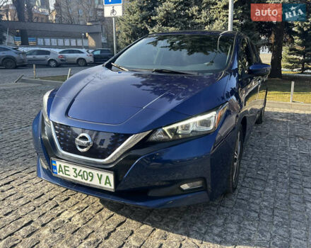 Синий Ниссан Лиф, объемом двигателя 0 л и пробегом 86 тыс. км за 14600 $, фото 2 на Automoto.ua