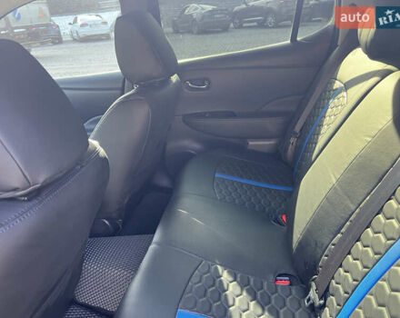 Синий Ниссан Лиф, объемом двигателя 0 л и пробегом 86 тыс. км за 14600 $, фото 13 на Automoto.ua