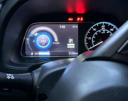 Синий Ниссан Лиф, объемом двигателя 0 л и пробегом 35 тыс. км за 17700 $, фото 11 на Automoto.ua