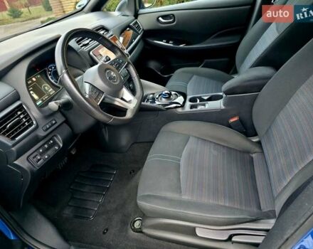 Синий Ниссан Лиф, объемом двигателя 0 л и пробегом 57 тыс. км за 14500 $, фото 7 на Automoto.ua