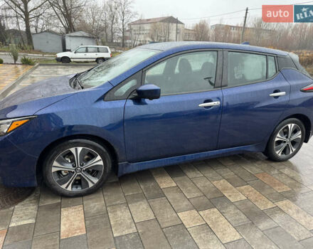 Синий Ниссан Лиф, объемом двигателя 0 л и пробегом 36 тыс. км за 14200 $, фото 2 на Automoto.ua