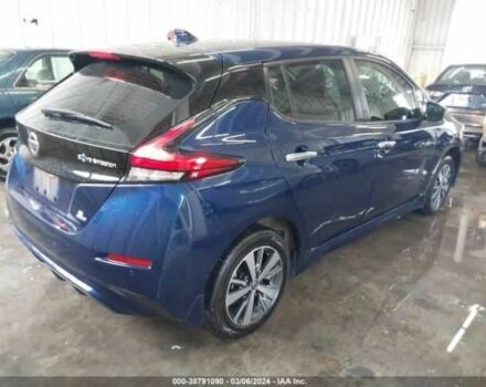 Синий Ниссан Лиф, объемом двигателя 0 л и пробегом 58 тыс. км за 7000 $, фото 3 на Automoto.ua