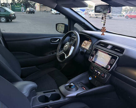 Синий Ниссан Лиф, объемом двигателя 0 л и пробегом 37 тыс. км за 14800 $, фото 13 на Automoto.ua