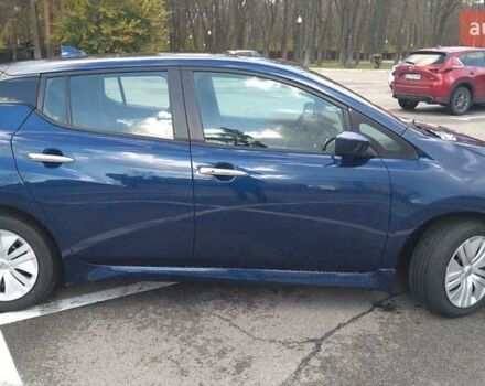 Синий Ниссан Лиф, объемом двигателя 0 л и пробегом 27 тыс. км за 16800 $, фото 2 на Automoto.ua