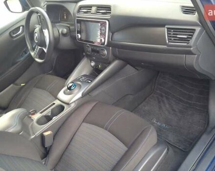 Синий Ниссан Лиф, объемом двигателя 0 л и пробегом 27 тыс. км за 16800 $, фото 7 на Automoto.ua