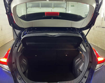 Синій Ніссан Ліф, об'ємом двигуна 0 л та пробігом 88 тис. км за 12800 $, фото 27 на Automoto.ua