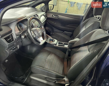 Синій Ніссан Ліф, об'ємом двигуна 0 л та пробігом 88 тис. км за 12800 $, фото 18 на Automoto.ua