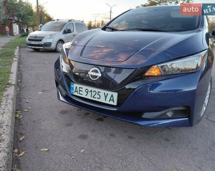 Ніссан Ліф 2024 у Кривому Розі на Automoto.ua Синій Ніссан Ліф, об'ємом двигуна 0 л та пробігом 5 тис. км за 17900 $, фото 10 на Automoto.ua