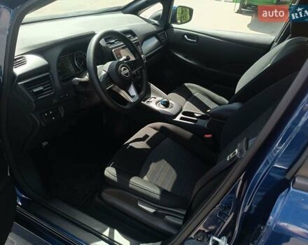 Синий Ниссан Лиф, объемом двигателя 0 л и пробегом 12 тыс. км за 16300 $, фото 10 на Automoto.ua