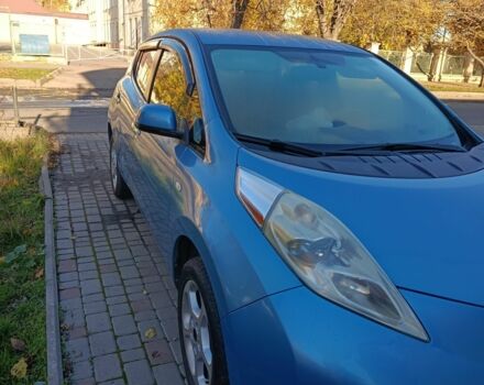 Синий Ниссан Лиф, объемом двигателя 0 л и пробегом 165 тыс. км за 4800 $, фото 2 на Automoto.ua