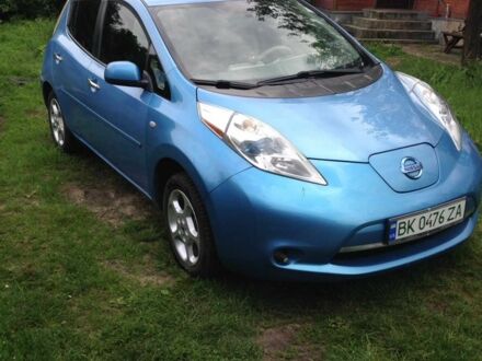 Синий Ниссан Лиф, объемом двигателя 0 л и пробегом 60 тыс. км за 4790 $, фото 1 на Automoto.ua