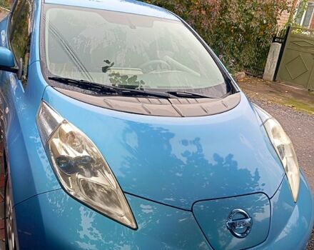 Ниссан Лиф 2011 в Кривом Роге на Automoto.ua Синий Ниссан Лиф, объемом двигателя 0 л и пробегом 111 тыс. км за 4600 $, фото 1 на Automoto.ua